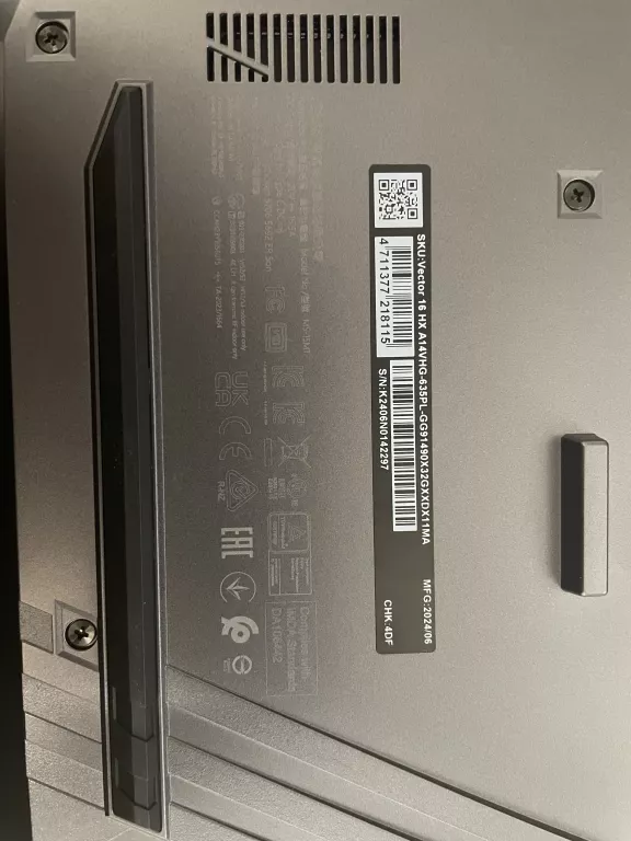 LAPTOP MSI VECTOR 16 HX A14V RTX4080 32GB RAM I5 11TH