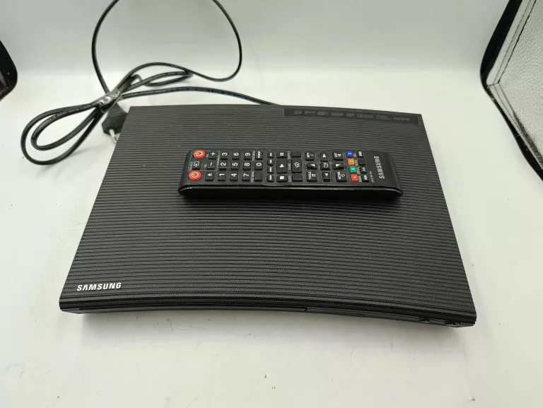 ODTWARZACZ BLU-RAY SAMSUNG BD-J5900