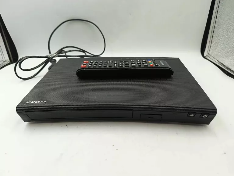 ODTWARZACZ BLU-RAY SAMSUNG BD-J5900