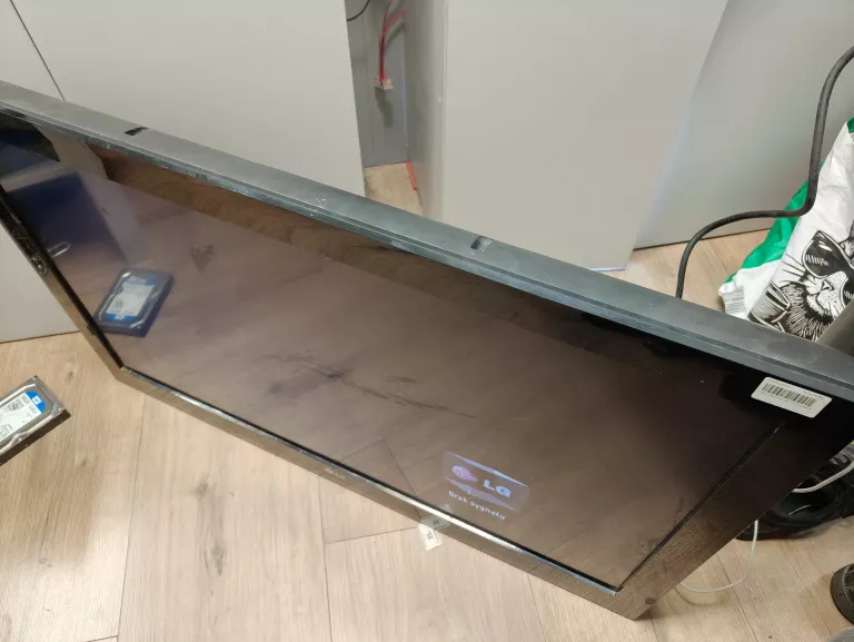 TELEWIZOR LG 37LK450 BEZ PILOTA I PODSTAWY