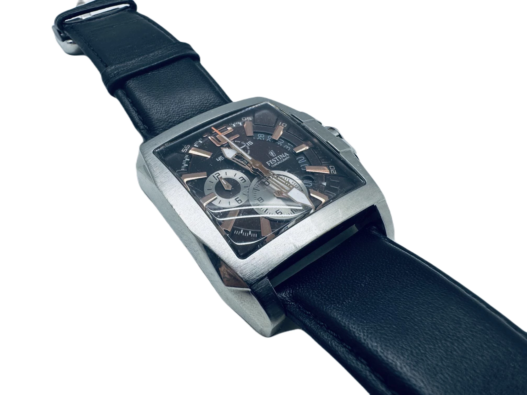 zegarek-festina-f16363-na-pasku-jednosci-narodowej-45-sj-wroclaw