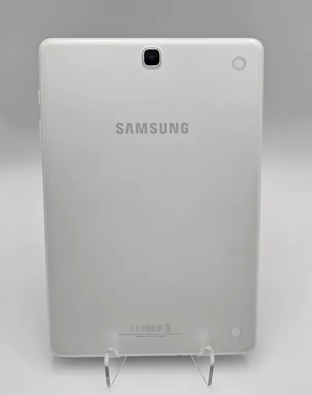 TABLET SAMSUNG GALAXY TAB A SM-T555 9.7 2/16GB KOMPLET