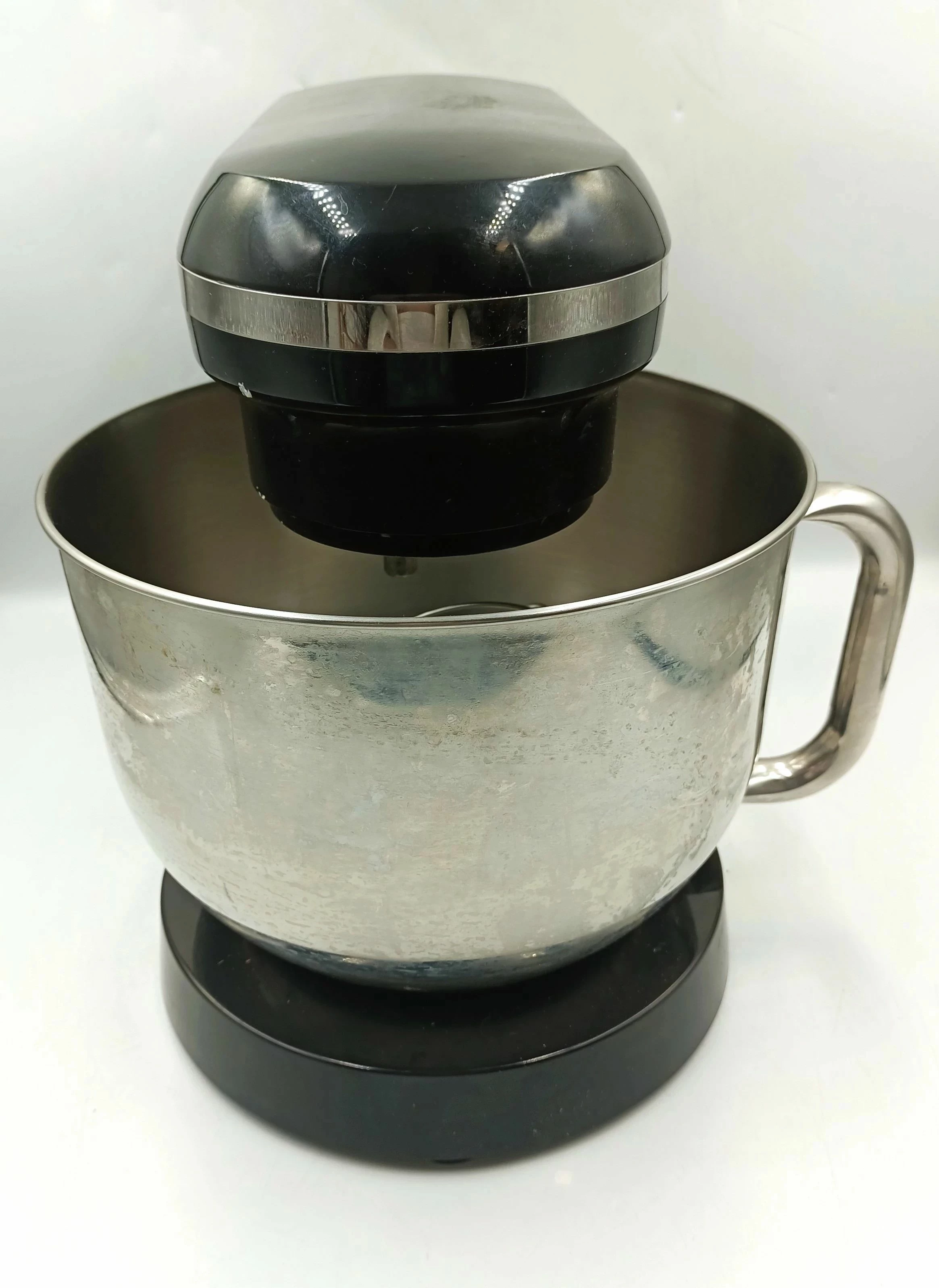 robot-planetarny-salan-sn-2200-niepodleglosci-26-czechowice-milz-2