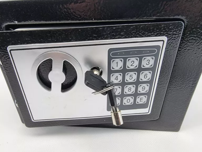MINISEJF Z ZAMKIEM RĘCZNYM LUB ELEKTRONICZNYM