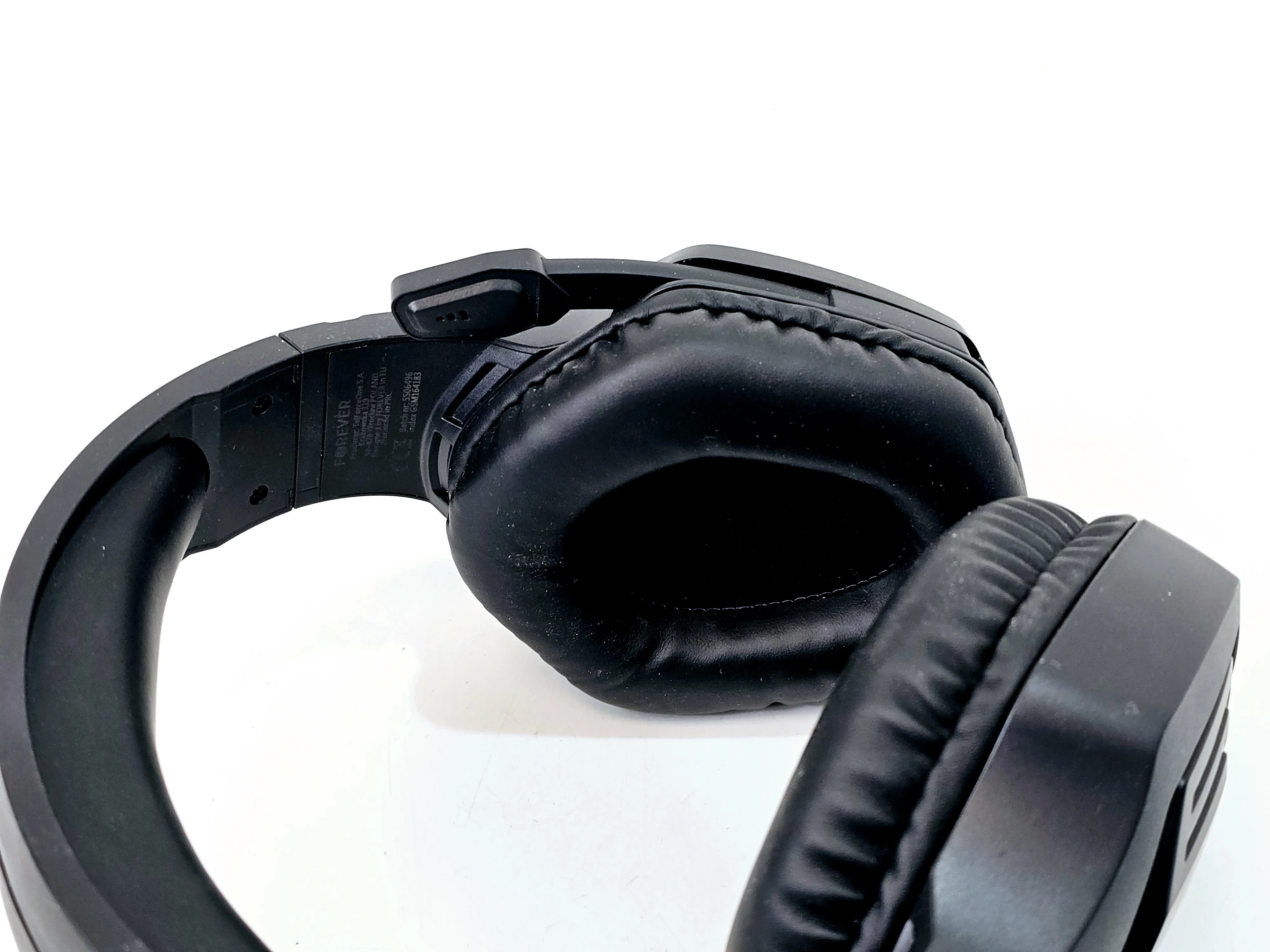 sluchawki-forever-bhs-100-bluetooth-kod-producenta-2613210117211