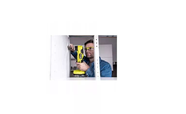 WIERTARKA KĄTOWA AKUMULATOROWA RYOBI ONE+ HP RAD18C-0