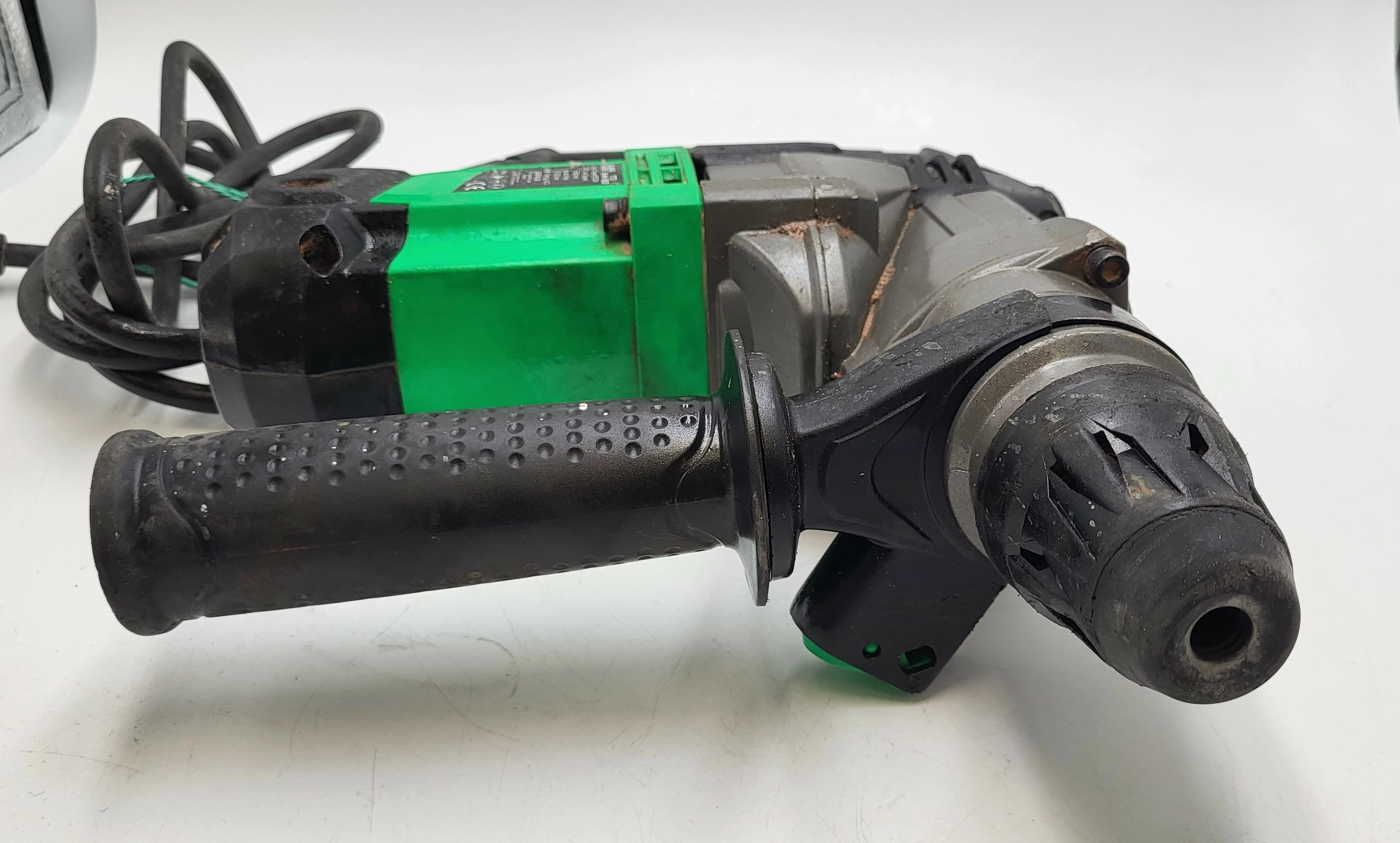 mlot-udarowy-blank-hagen-900w-ttd-rhm-900-sds-plus-stan-11323-2