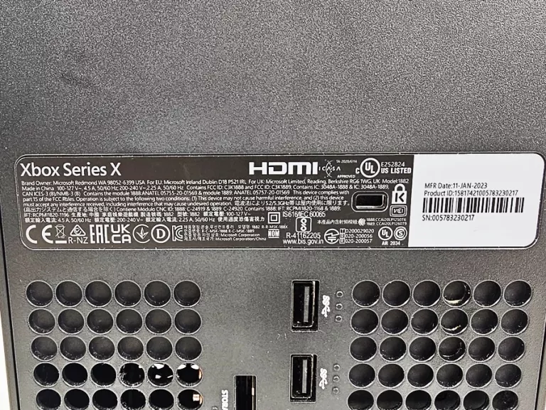 KONSOLA XBOX SERIES X 1TB (MODEL 1882) !! ZESTAW !! (PAD + OKABLOWANIE)