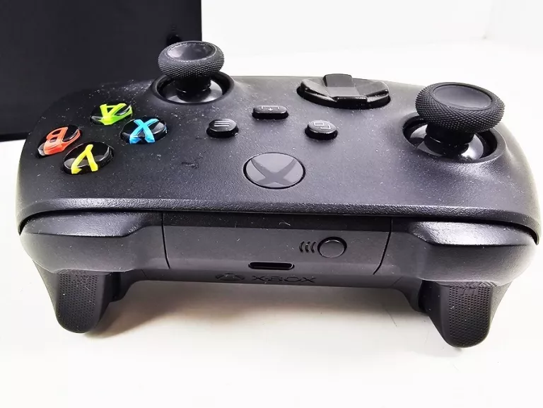 KONSOLA XBOX SERIES X 1TB (MODEL 1882) !! ZESTAW !! (PAD + OKABLOWANIE)