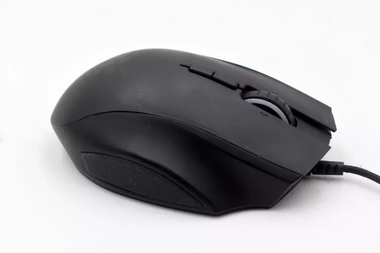 MYSZ RAZER NAGA CHROMA RZ01-0161