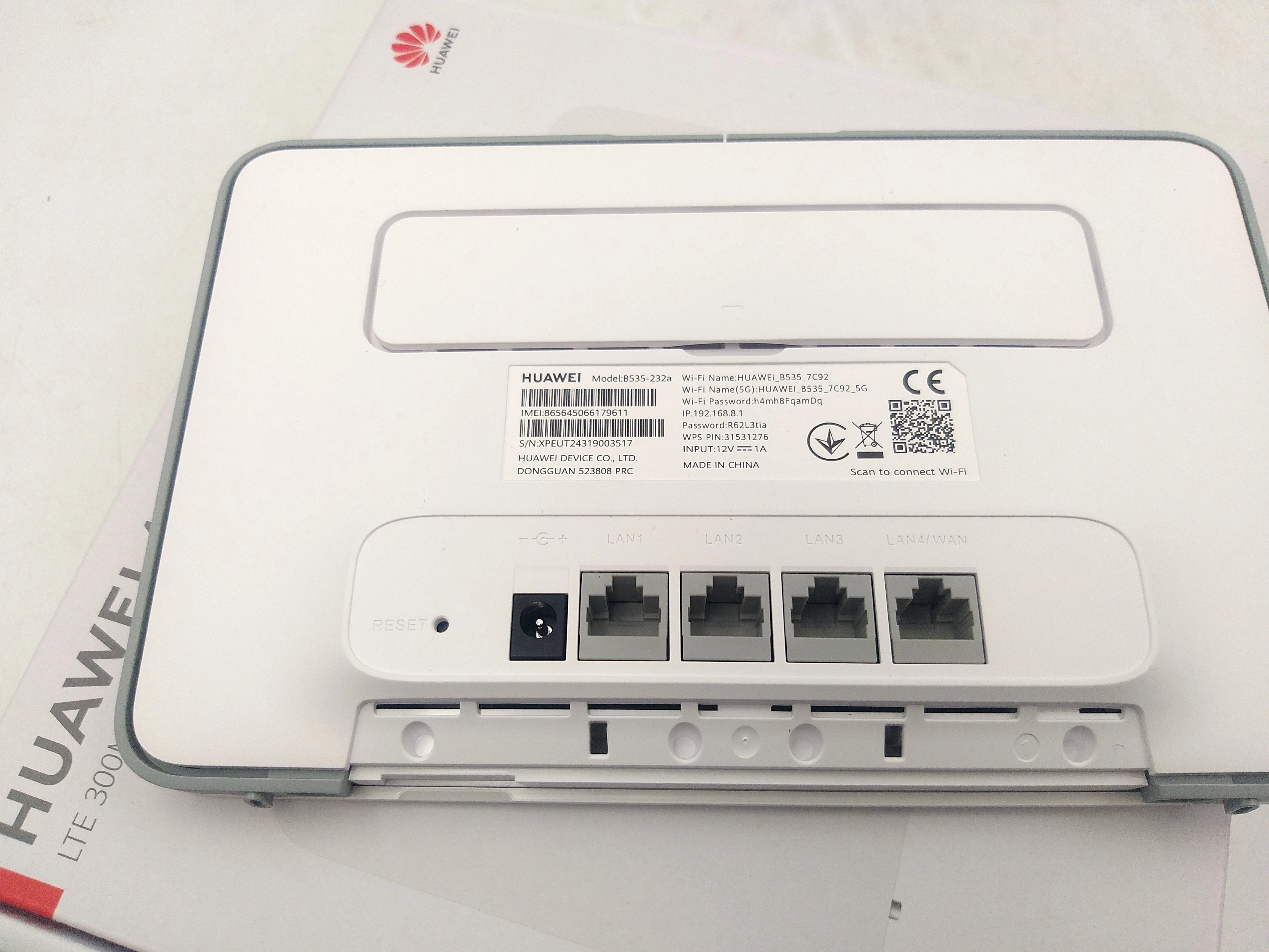 huawei-b535-232-router-stacjonarny-domowy-na-karte-sim-kat-7-4g-lte-wifi-stan-11323-2