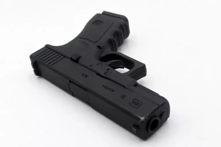 WIATRÓWKA GLOCK 19 4,5 MM LOCK PERFECTION