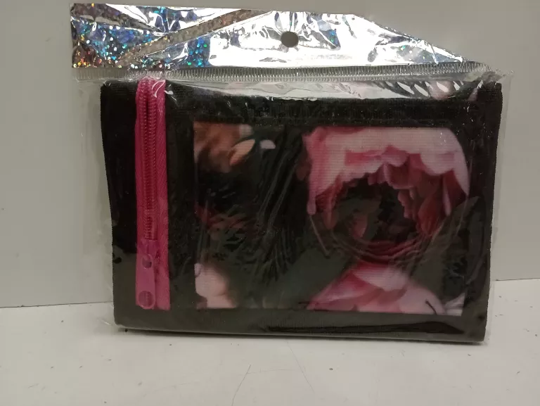 portfel-damski-w-kwiatki-ean-gtin-5905567203930