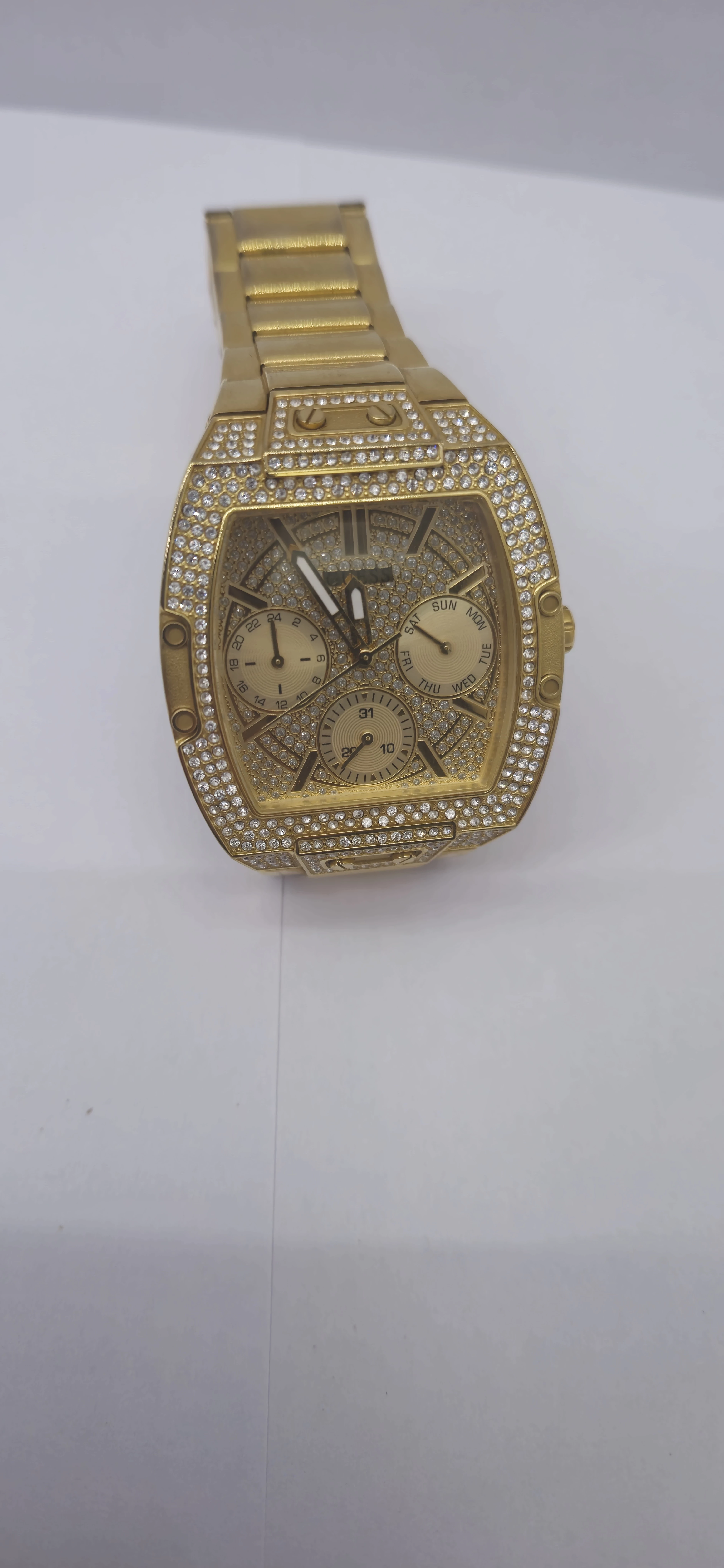 zegarek-guess-gw0104l2-pud-mechanizm-18738-1