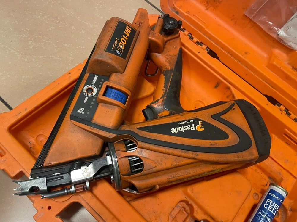 gwozdziarka-paslode-impulse-im-100ci-opis-stan-11323-2