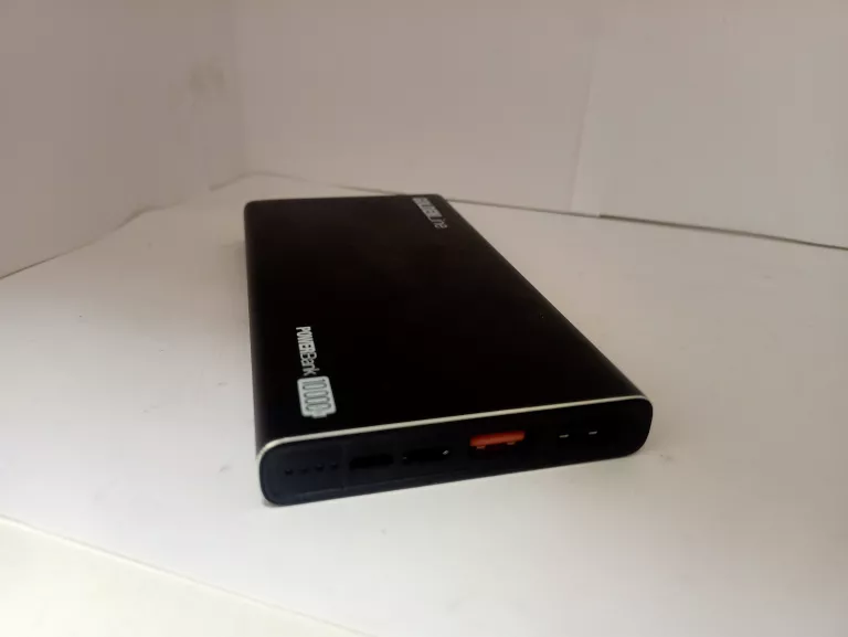 POWERBANK GÖTZE & JENSEN GOLDEN LINE POWER DELIVERY PBA1