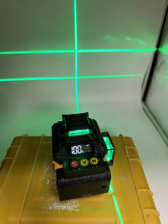 POZIOMICA LASEROWA 360° LASER KRZYŻOWY 4D ZESTAW PUD