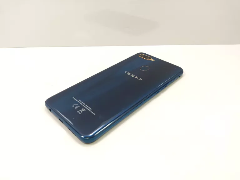 TELEFON SMARTFON OPPO AX7 3/64GB