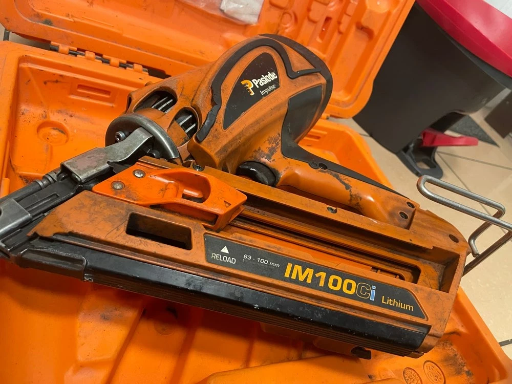 gwozdziarka-paslode-impulse-im-100ci-opis-maksymalna-dlugosc-gwozdzizszywek-100