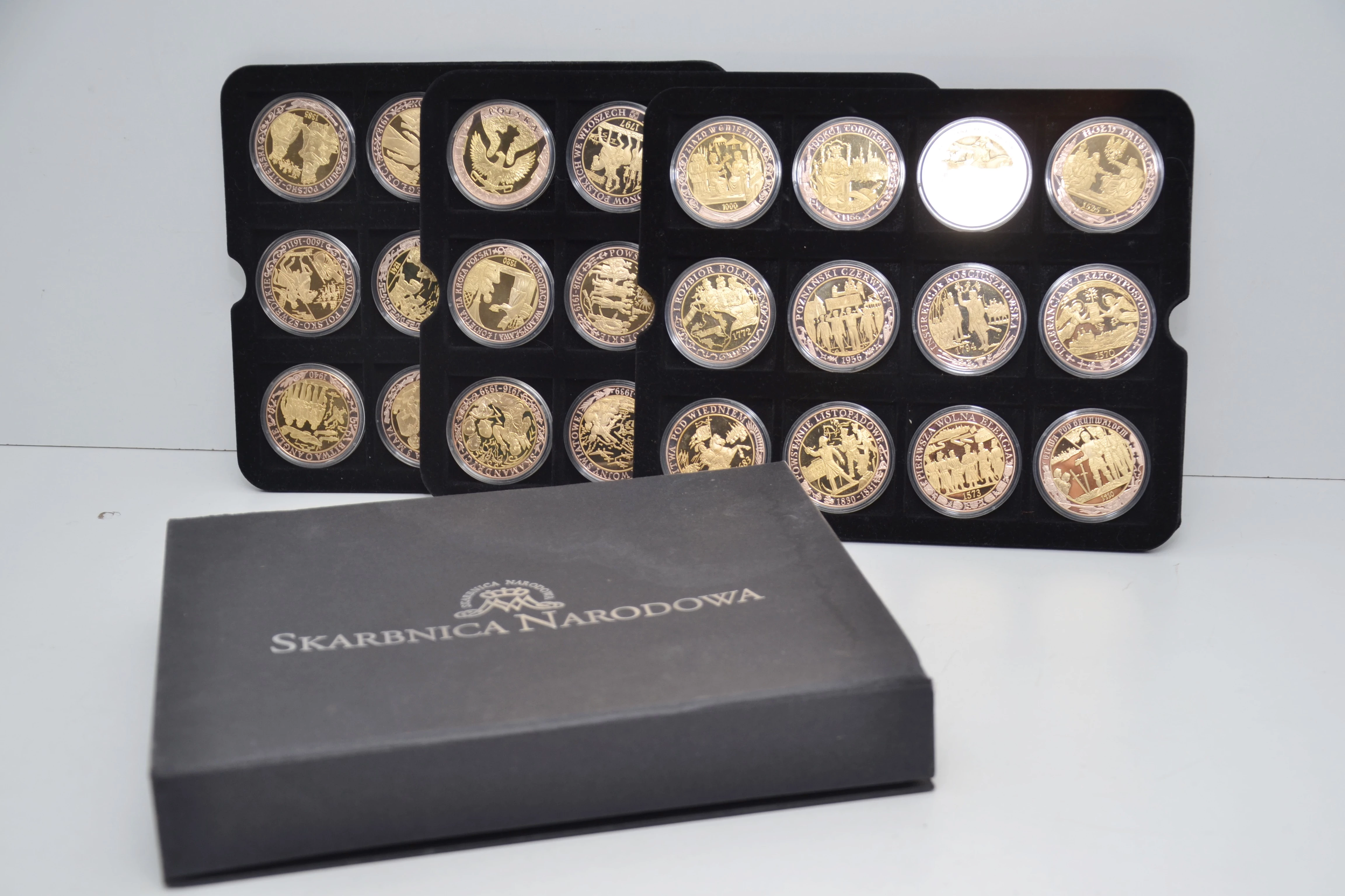 monety-bog-honor-ojczyzna-36szt-klaser-mennica-18296-91