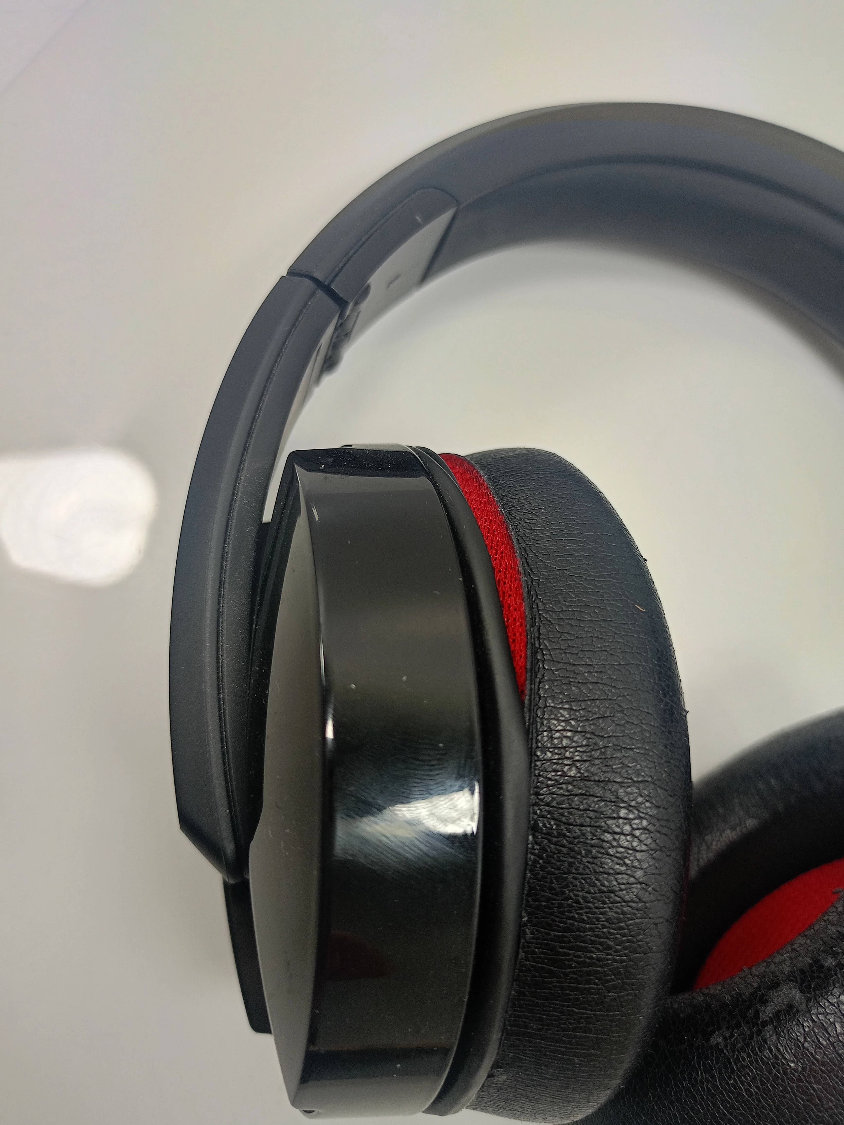 sluchawki-focal-listen-wireless-espicas11-marka-18812-417561