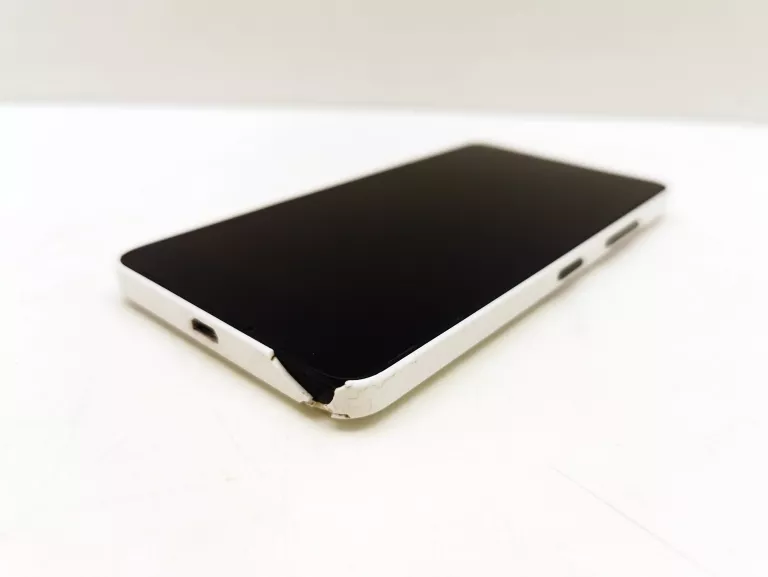 TELEFON SMARTPHONE MICROSOFT LUMIA 640