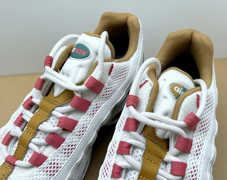 BUTY NIKE AIR MAX 95 DH1632-100 BEŻOWY R.39