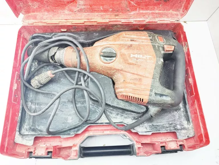 MŁOT WYBURZENIOWY HILTI TE 700-AVR