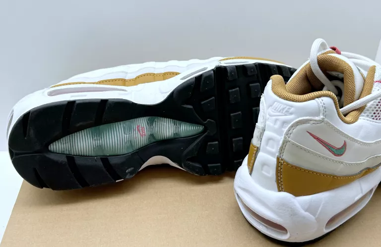 BUTY NIKE AIR MAX 95 DH1632-100 BEŻOWY R.39