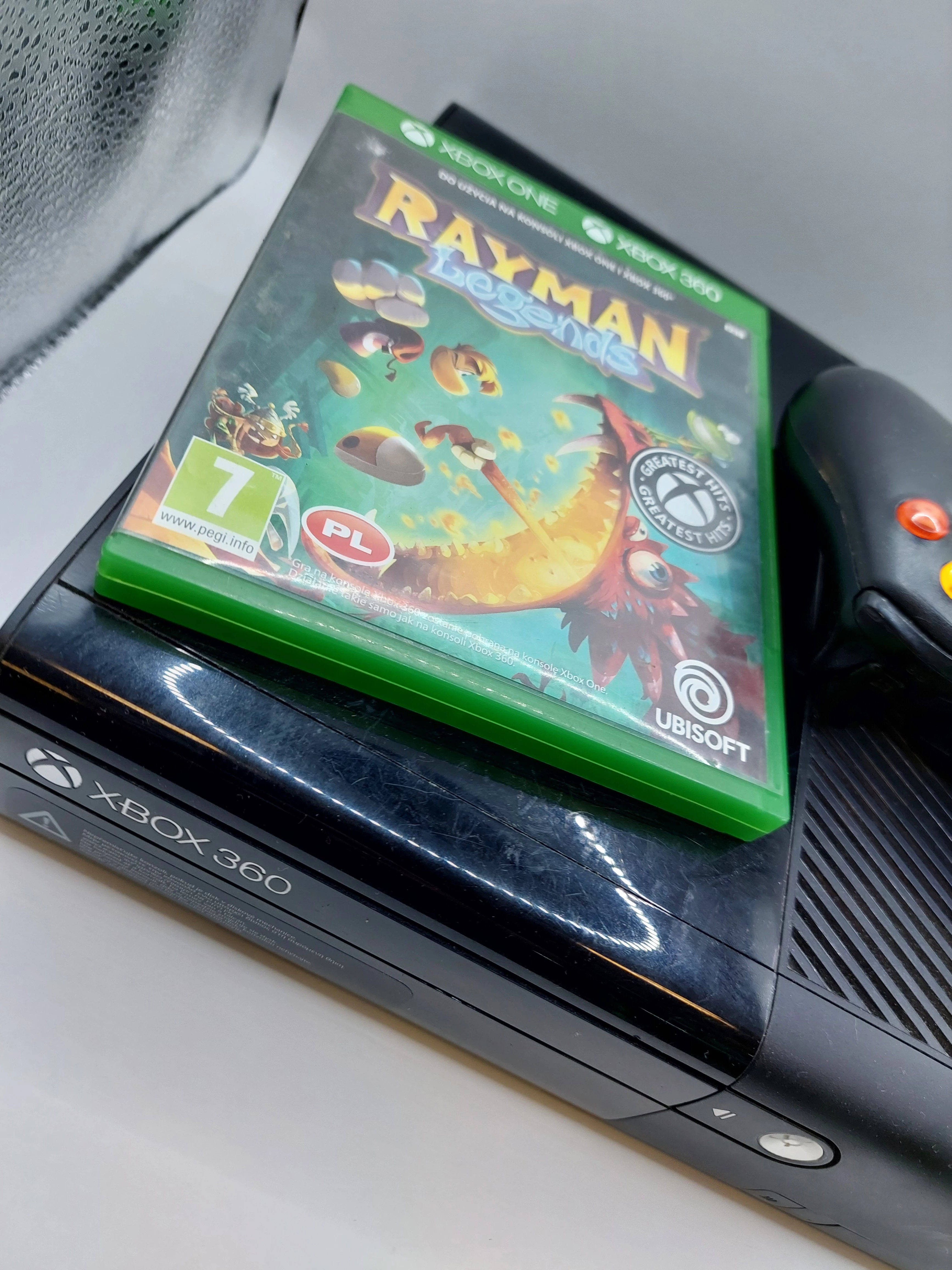 konsola-xbox-360-pad-gra-500-gb-stan-11323-2