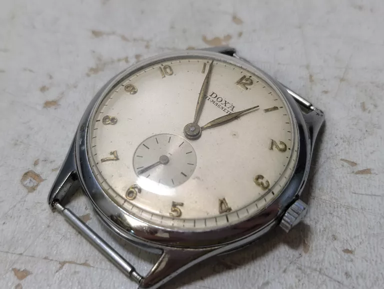 zegarek-doxa-antimagnetique-osiedle-niepodleglosci-1-krakow