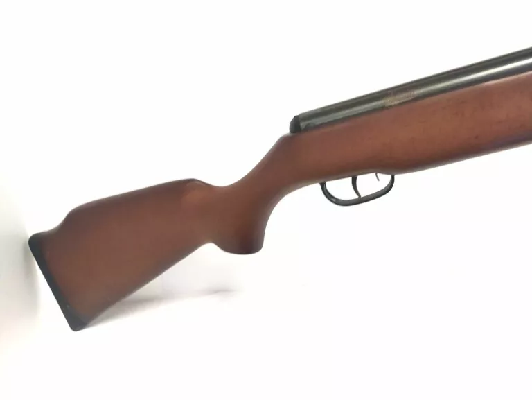 WIATRÓWKA CROSMAN COPPERHEAD 900 4,5MM