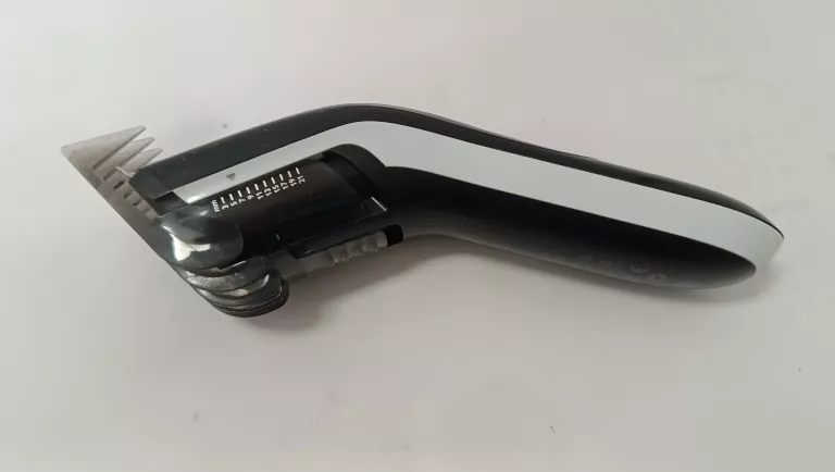 PHILIPS CUT YOUR FAMILY HAUR CLIPPER