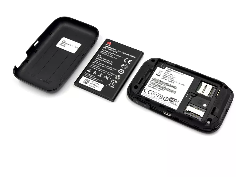 ROUTER MOBILNY WIFI HUAWEI E5377 4G LTE CZARNY