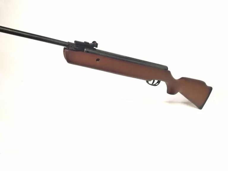 WIATRÓWKA CROSMAN COPPERHEAD 900 4,5MM