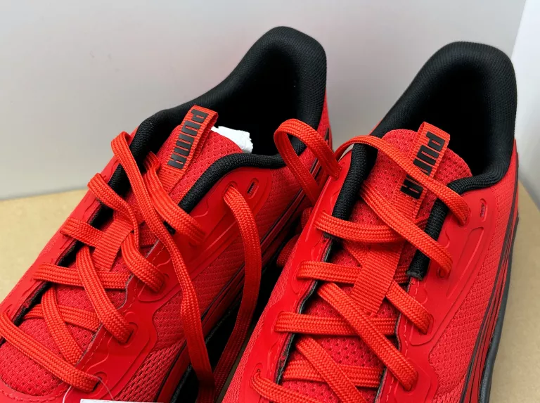 BUTY PUMA FLEXFOCUS LITE MODERN 310093-18 R.43 CZERWONE