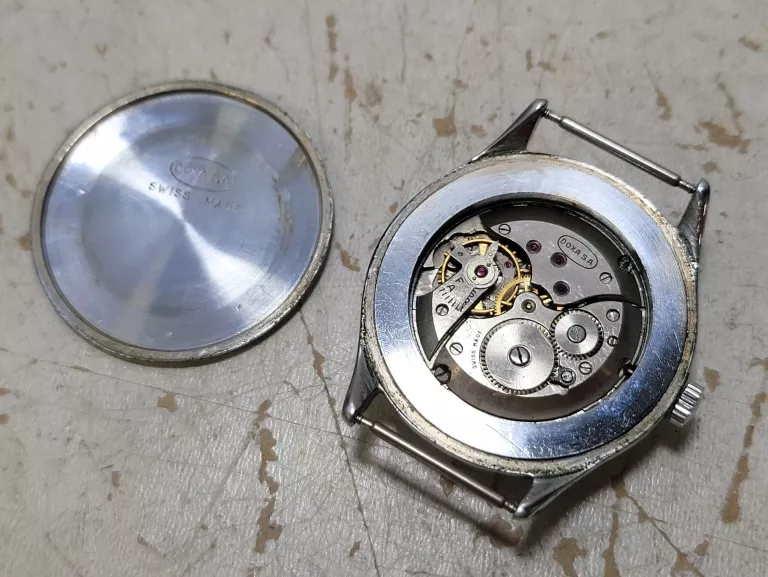 zegarek-doxa-antimagnetique-ksztalt-koperty-129223-2