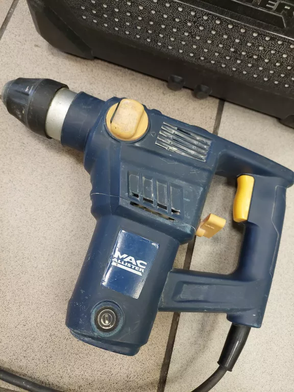 MŁOTOWIERTARKA MACALLISTER MRH 900 KOMPLET