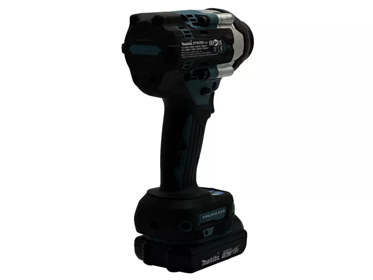 klucz-udarowy-makita-dtw700-12-700-nm-aku-15-ah-rozmiar-trzpienia-248160-863071