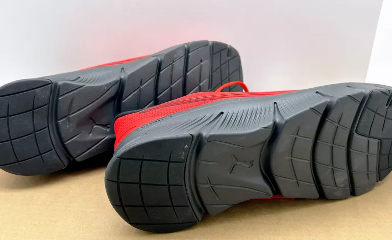 BUTY PUMA FLEXFOCUS LITE MODERN 310093-18 R.43 CZERWONE