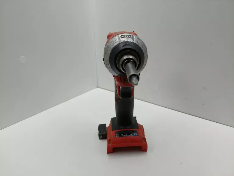 KLUCZ UDAROWY MILWAUKEE M18
