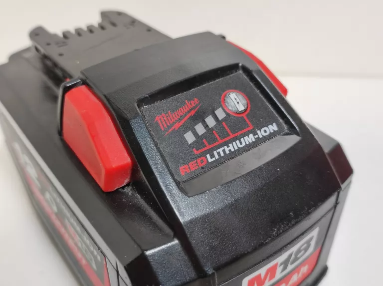 AKUMULATOR MILWAUKEE 12AH M18 OKAZJA!