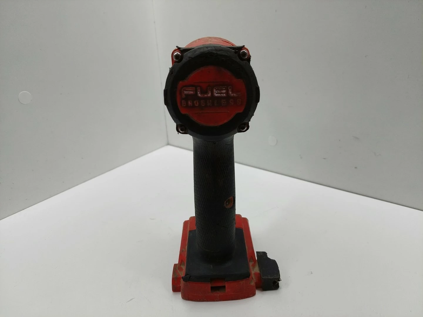 klucz-udarowy-milwaukee-m18-zasilanie-209202-1769478