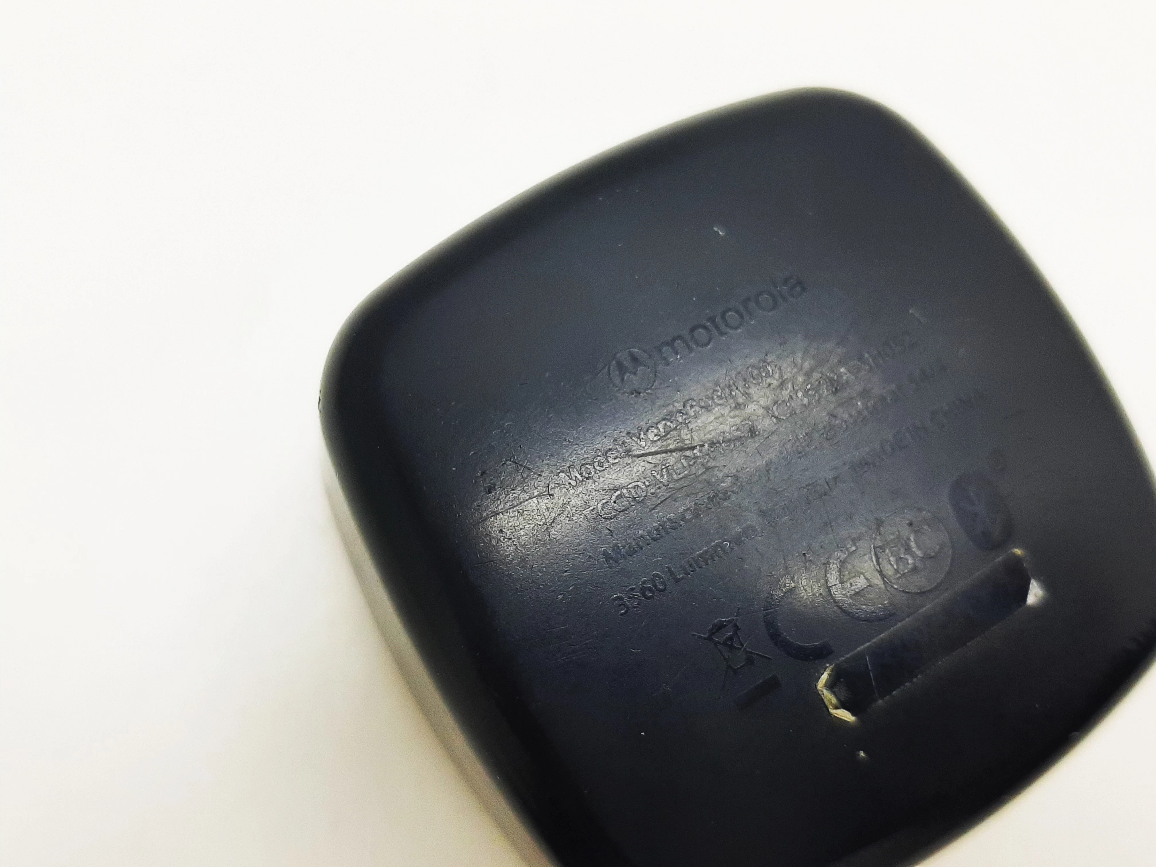 sluchawki-motorola-vervebuds-100-stan-11323-2