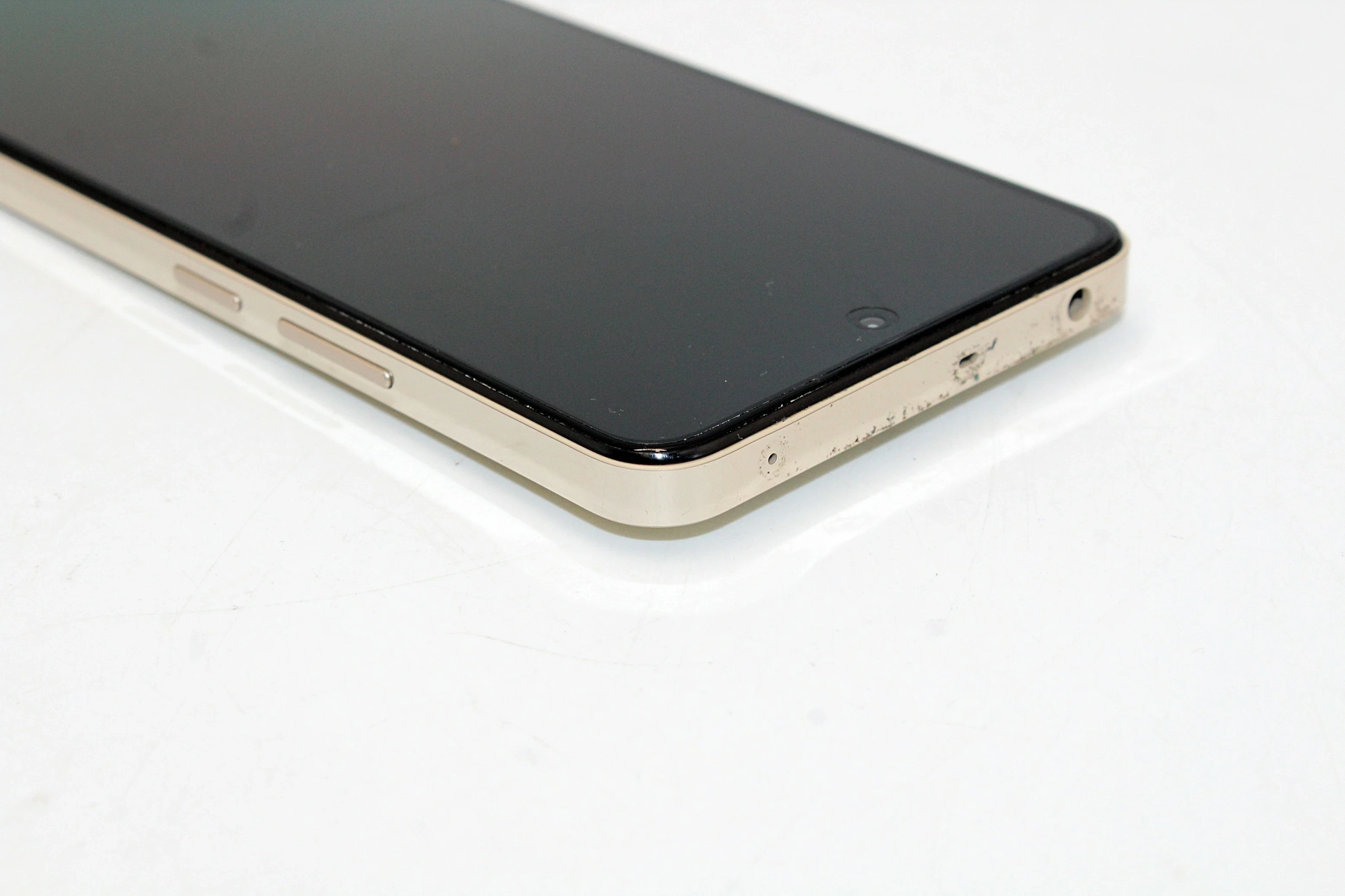 telefon-realme-12-5g-rmx3867-12512gb-bezowy-przekatna-ekranu-667