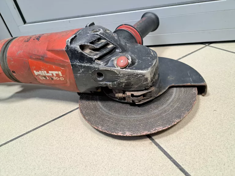SZLIFIERKA KĄTOWA HILTI DAG 230-D