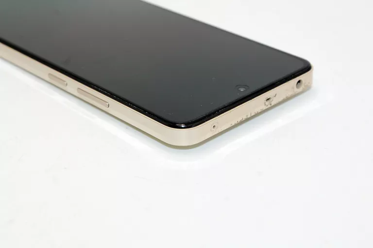 telefon-realme-12-5g-rmx3867-12512gb-bezowy-przekatna-ekranu-667