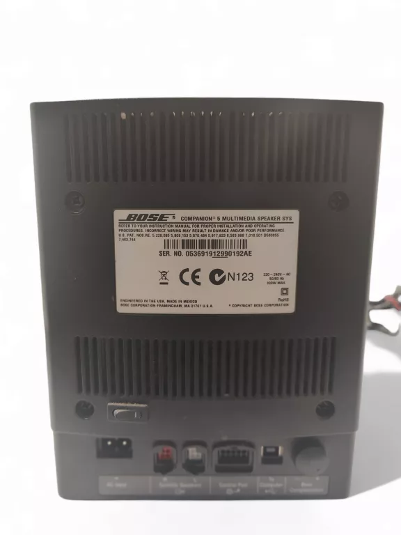 GŁOŚNIKI BOSE COMPANION 5 300W