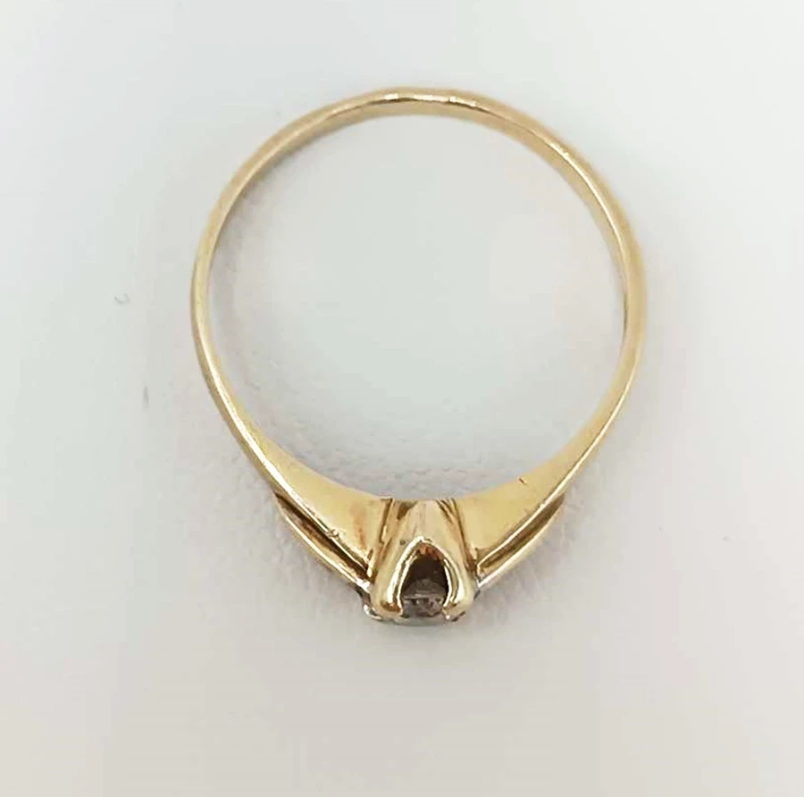 sliczny-zloty-pierscionek-z-cyrkonia-155-g-p585-r11-material-dominujacy-223721-131072