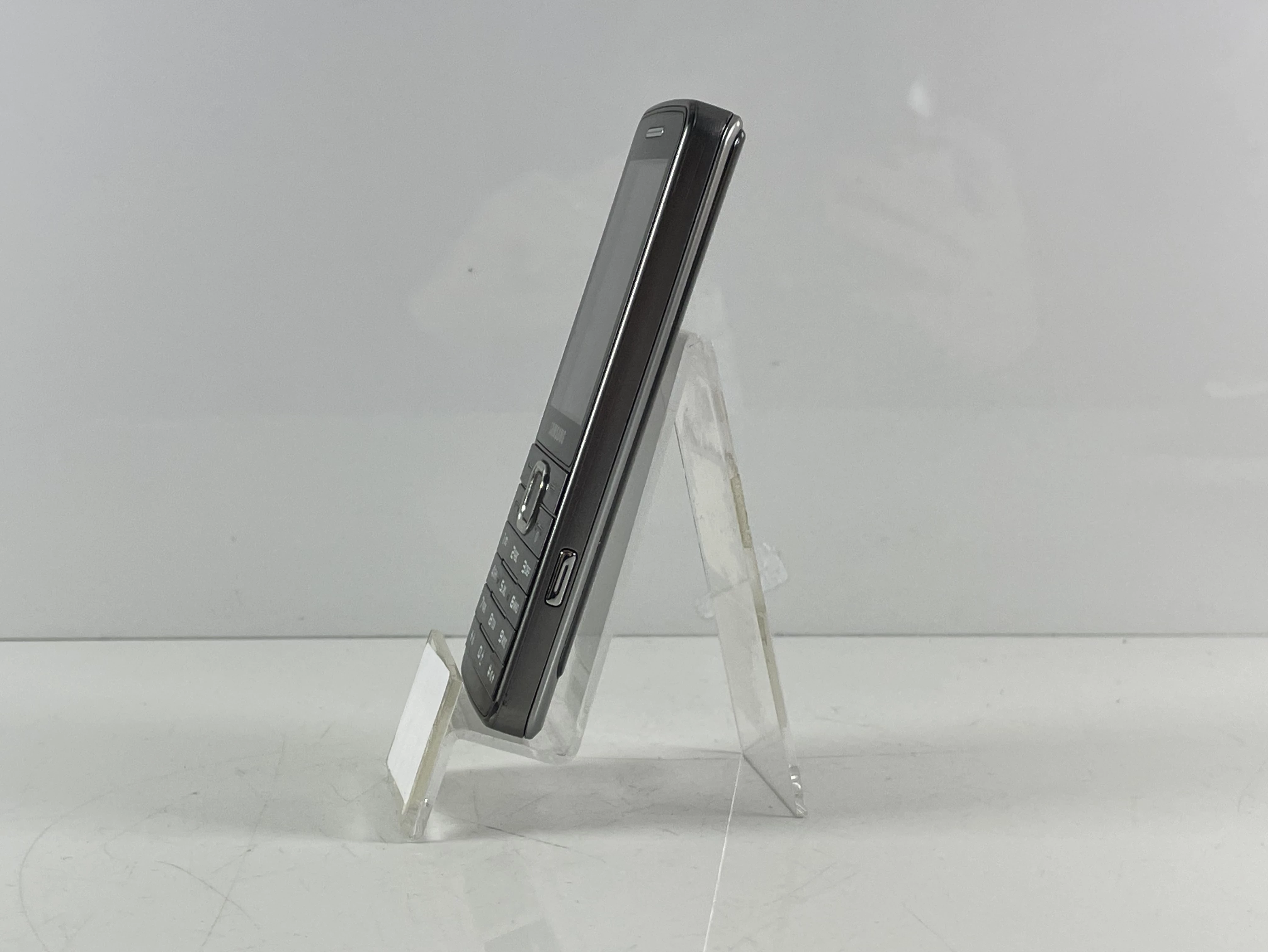 telefon-komorkowy-samsung-gt-s5610-4-mb-128-mb-3g-srebrny-stan-11323-2